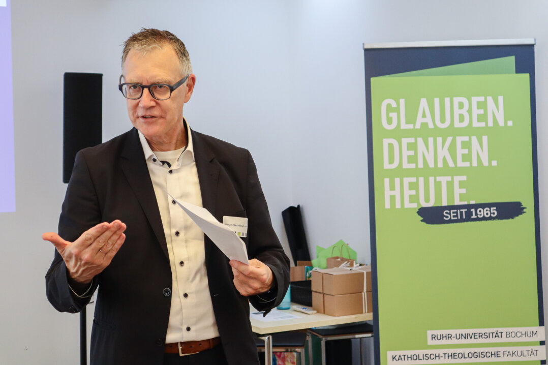 Prof. Dr. Matthias Sellmann gab einen Vortrag zu den 
